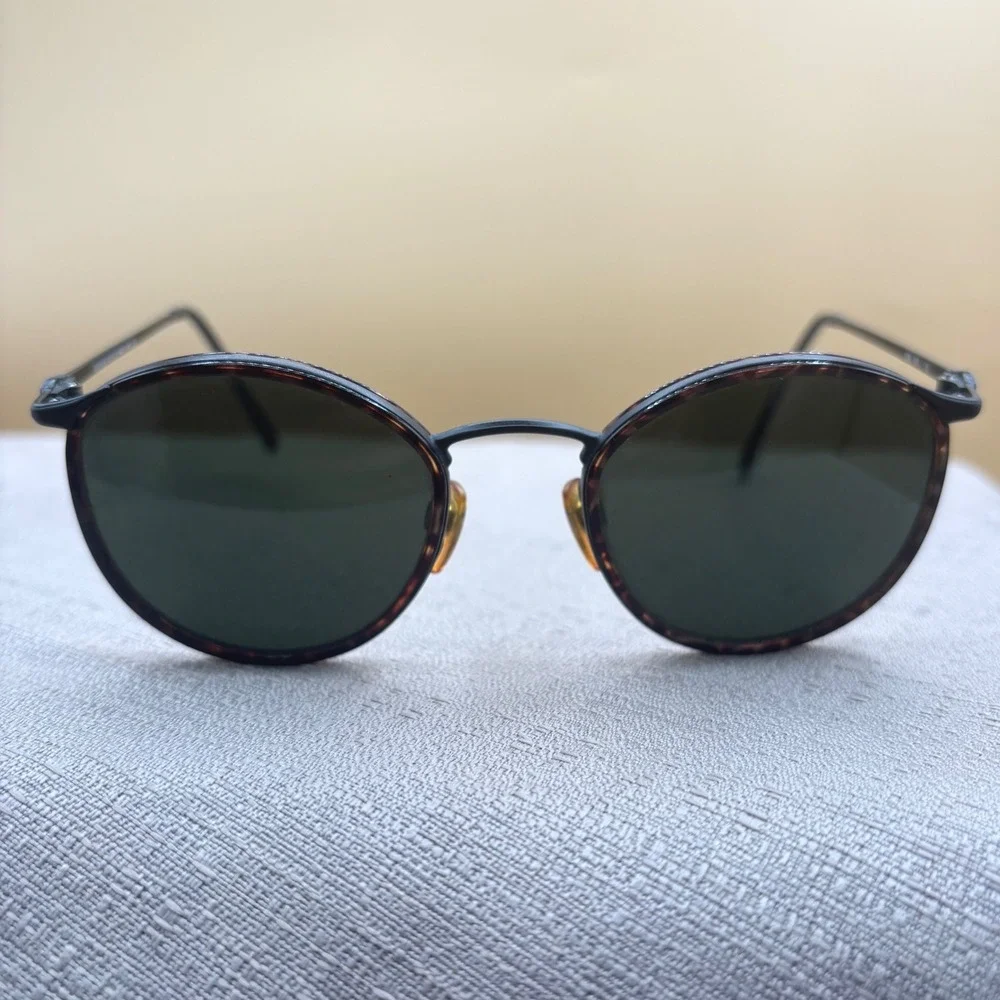 Giorgio Armani Sunglasses Unisex OS Black Tortoise Excellent Dark Academia